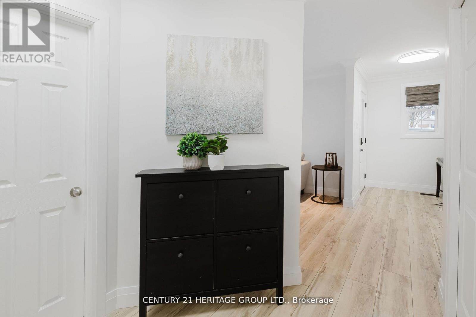 7 CRAWFORD CIRCLE - 17