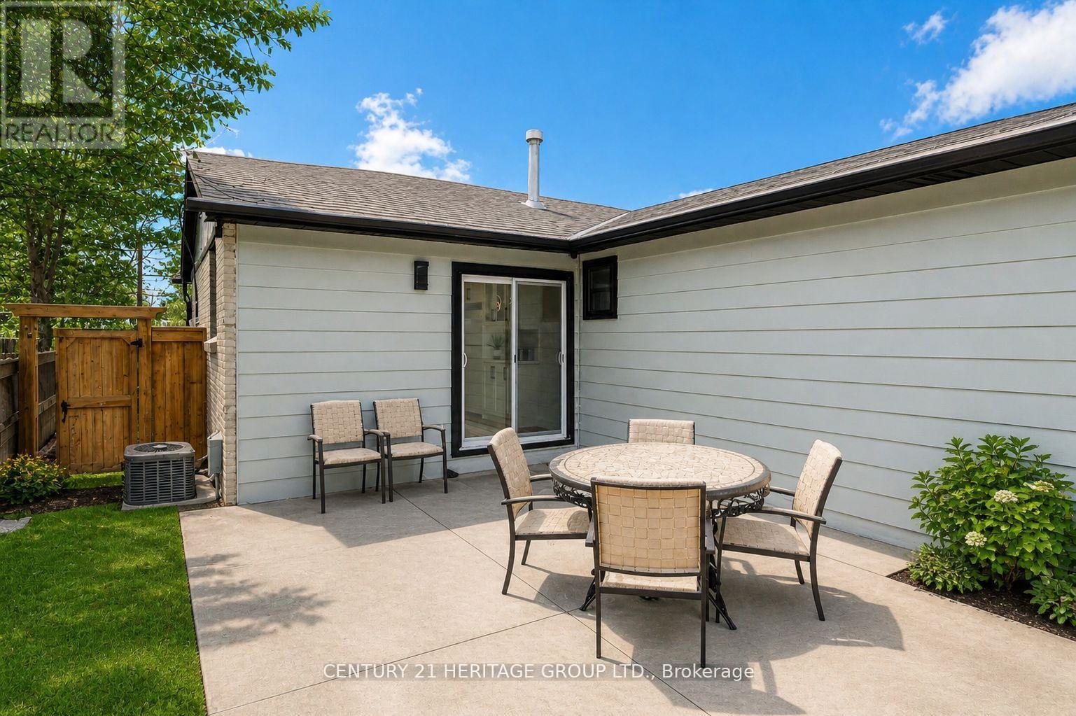 7 CRAWFORD CIRCLE - 40