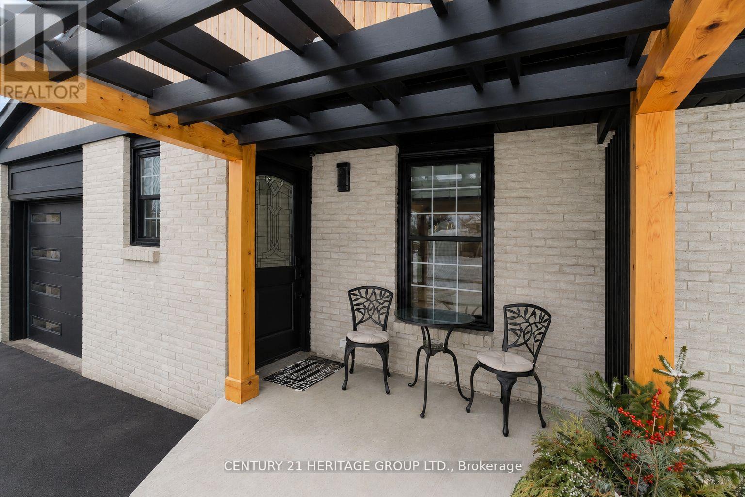 7 CRAWFORD CIRCLE - 7