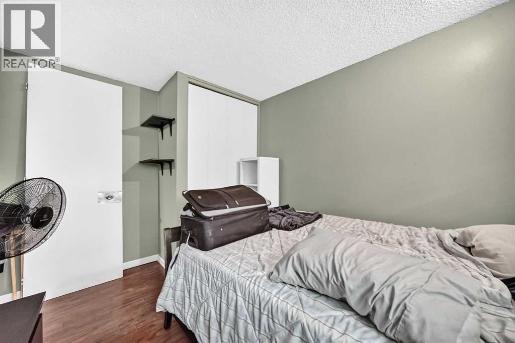 23 Spruce Crescent - 13