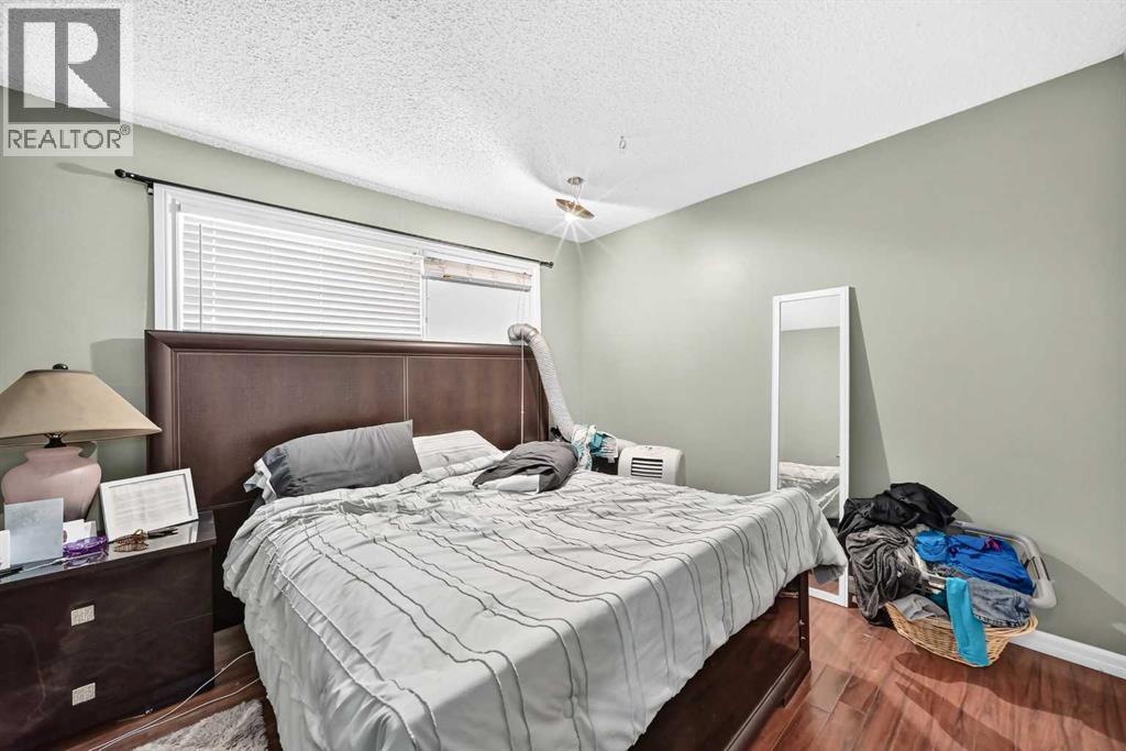 23 Spruce Crescent - 14