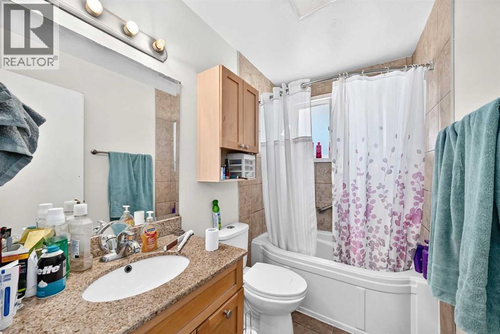 23 Spruce Crescent - 18