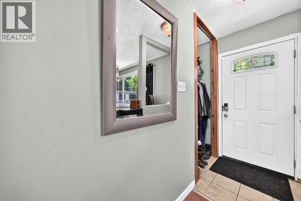 23 Spruce Crescent - 3
