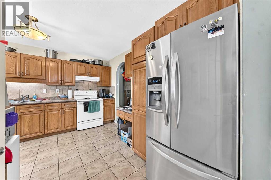 23 Spruce Crescent - 5