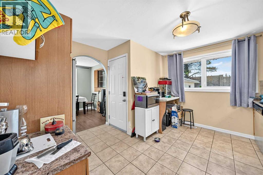 23 Spruce Crescent - 7