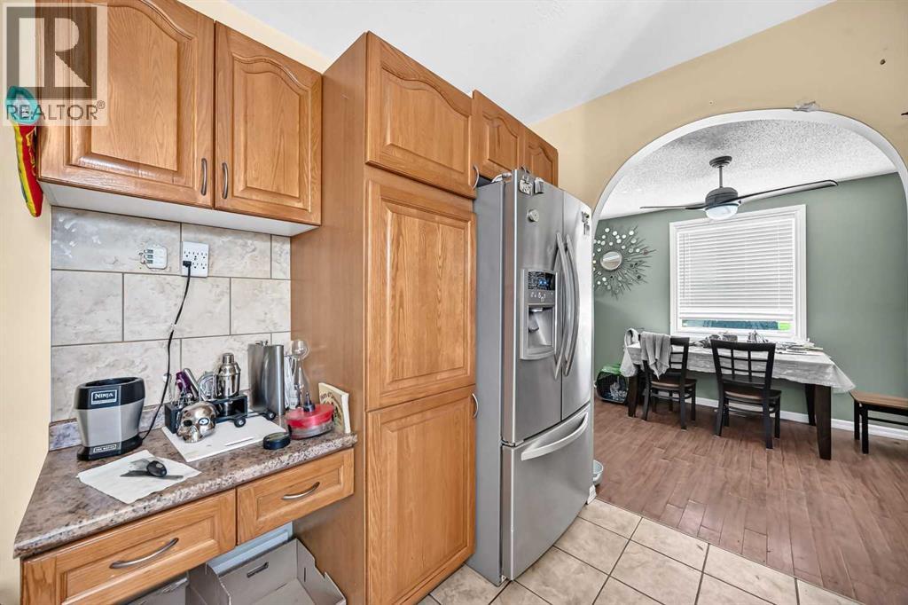 23 Spruce Crescent - 8