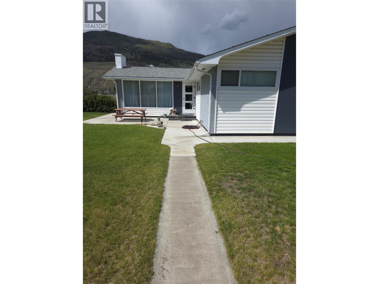 1408 QUARTZ Road, Cache Creek — photo 2