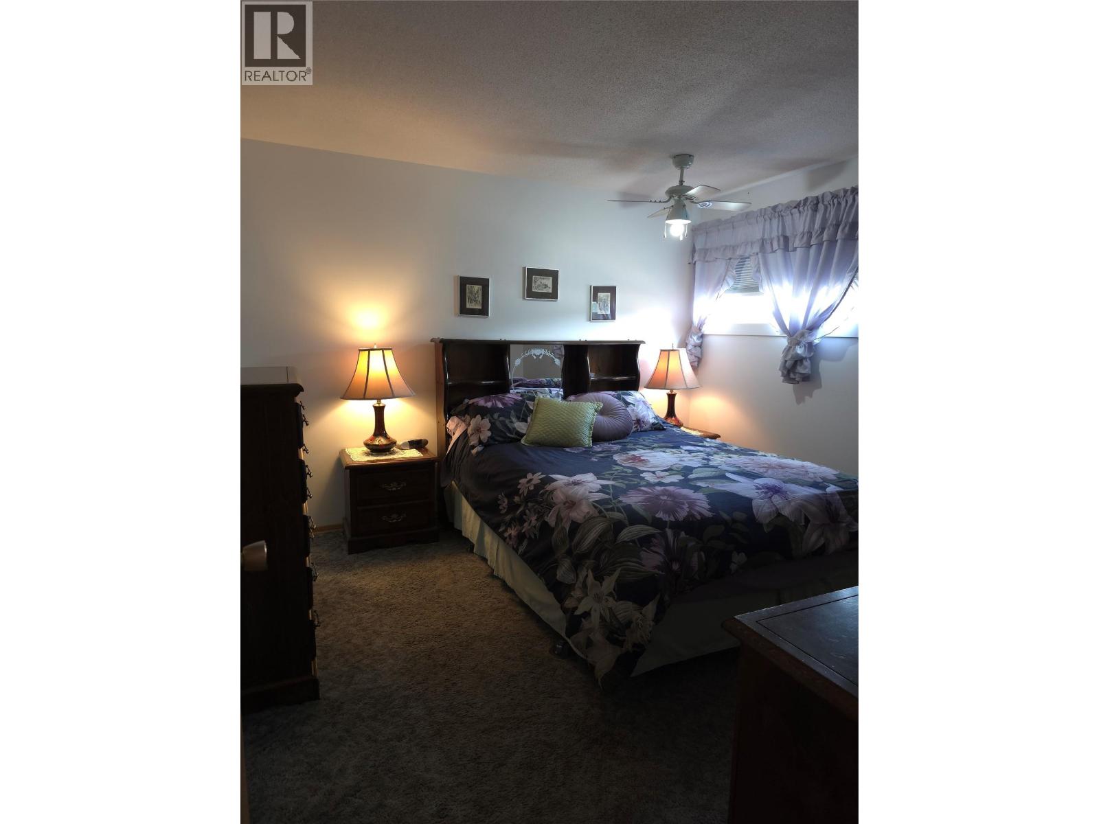 1408 QUARTZ Road - 34
