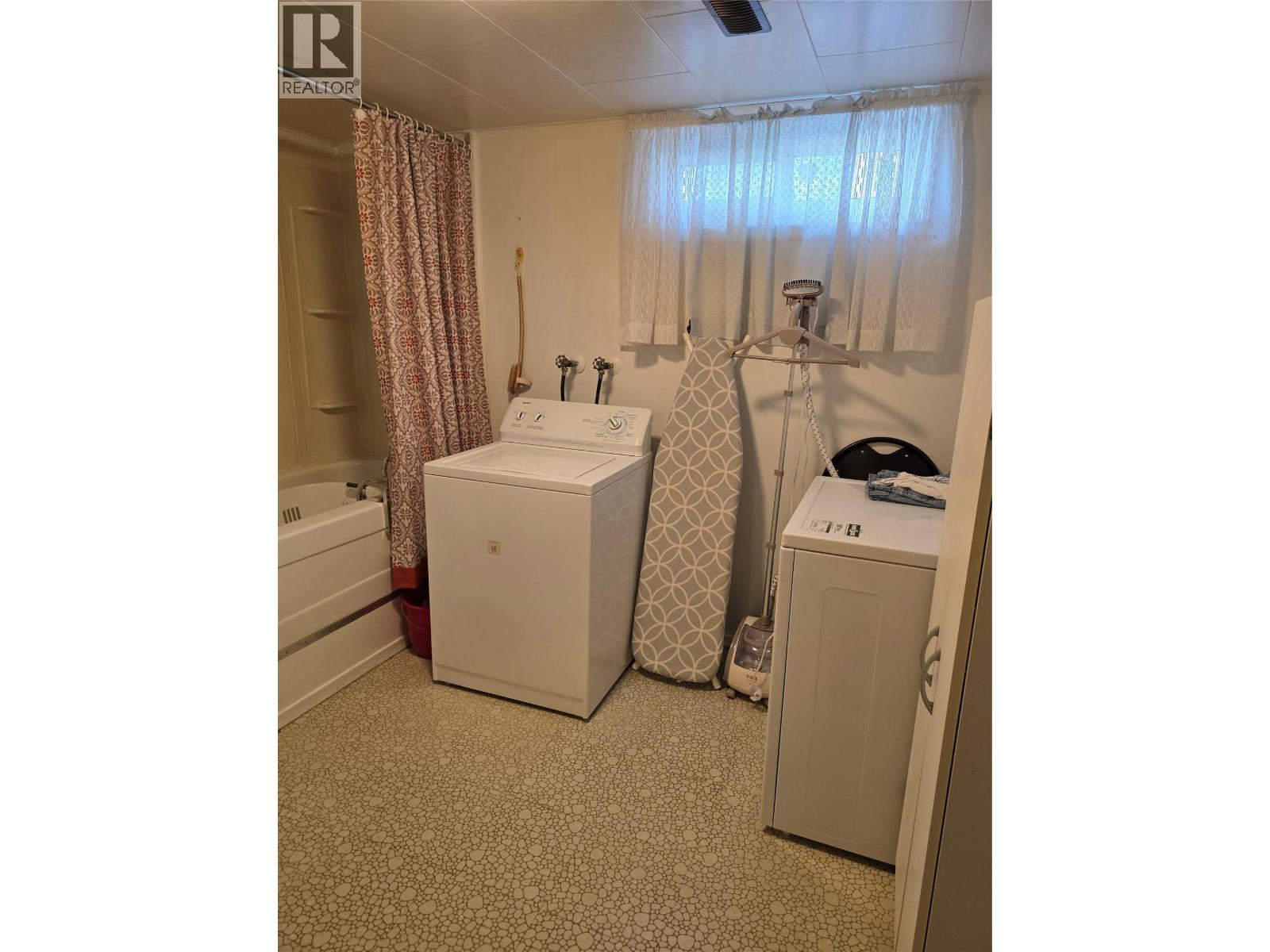 1408 QUARTZ Road - 37