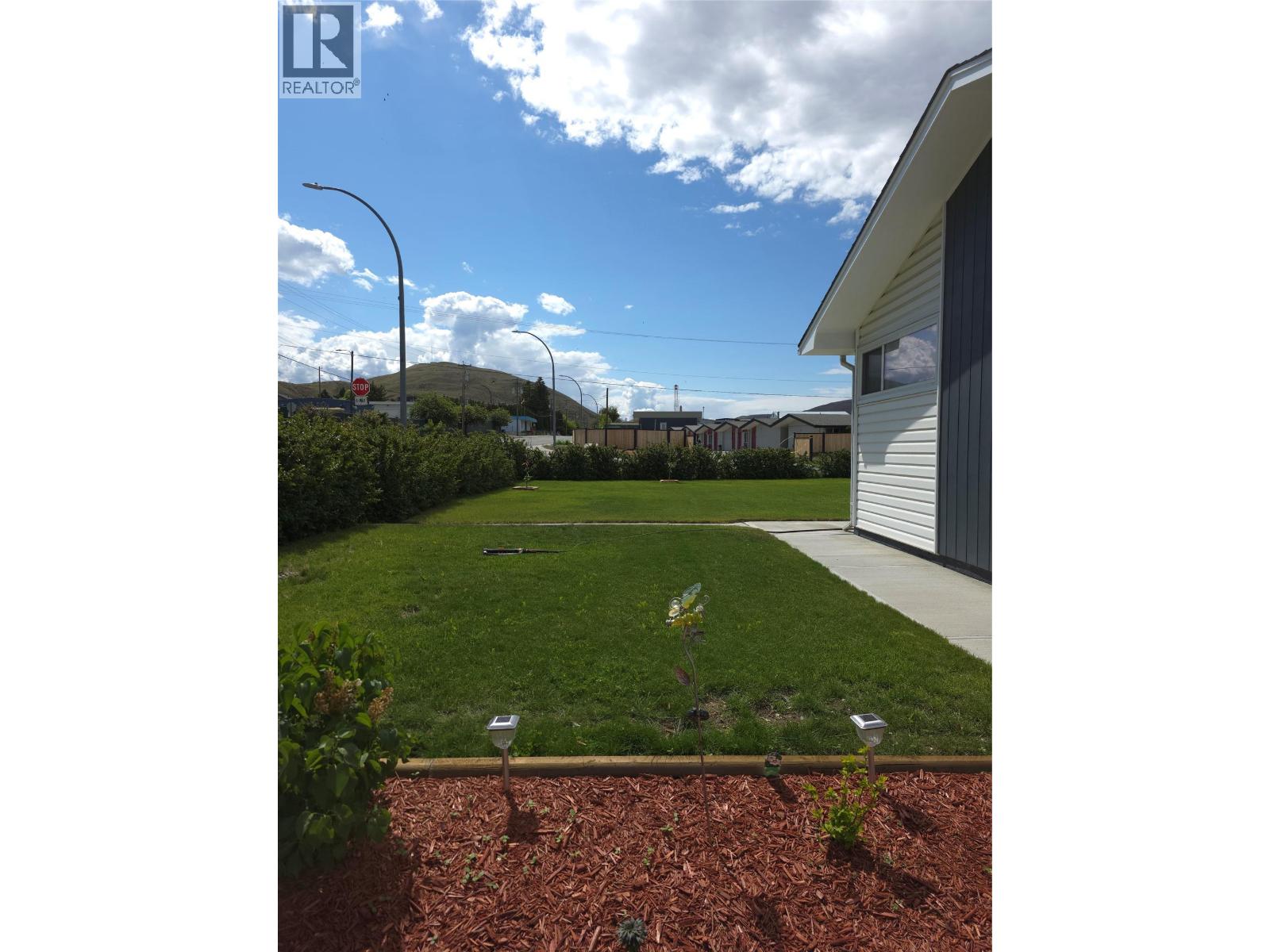 1408 QUARTZ Road - 5