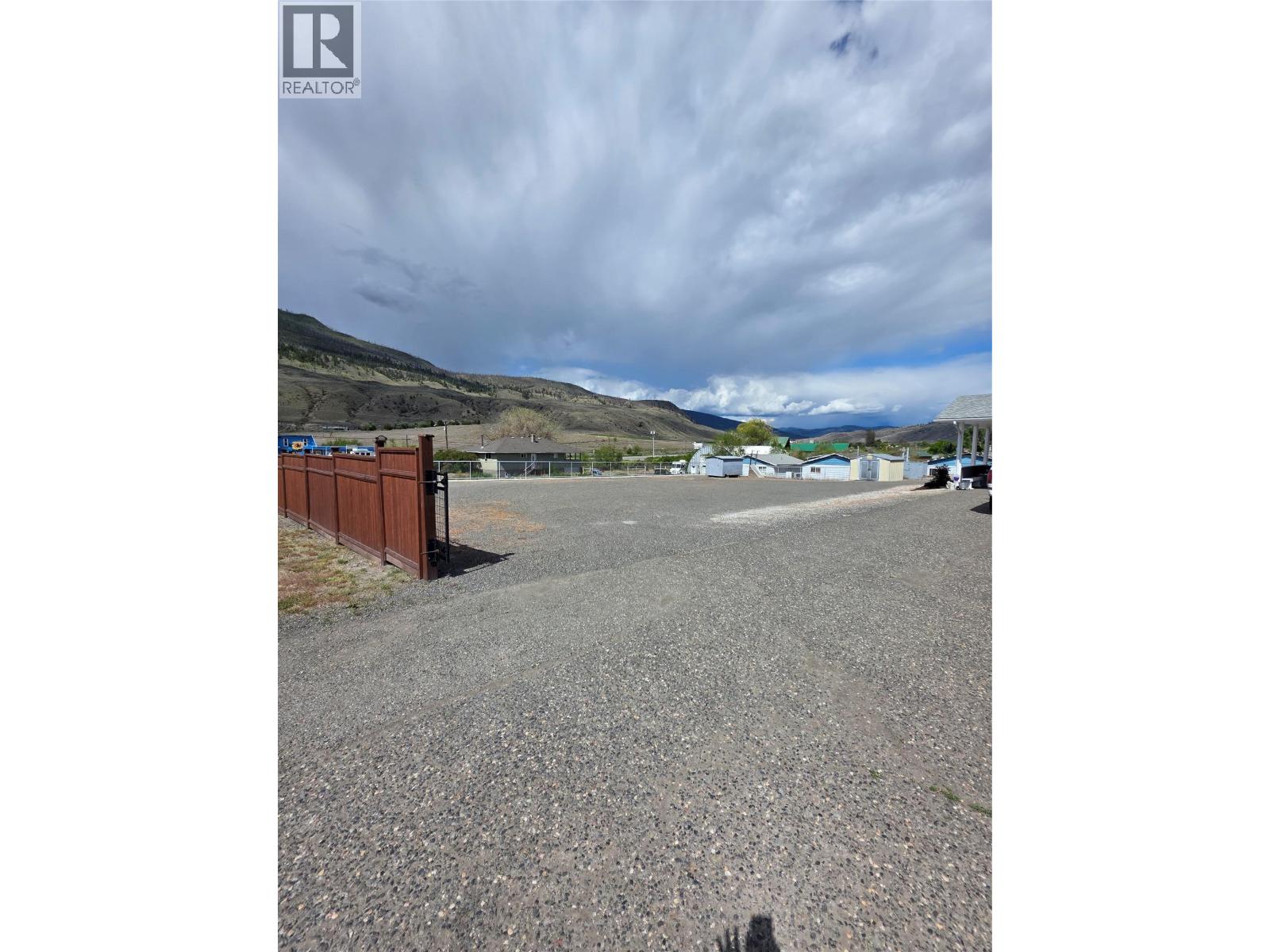 1408 QUARTZ Road - 9