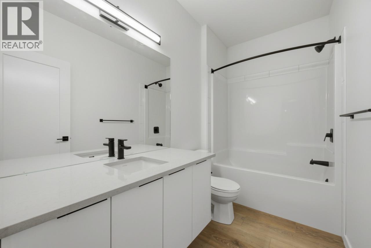 #28 7599 Klinger Road - 36