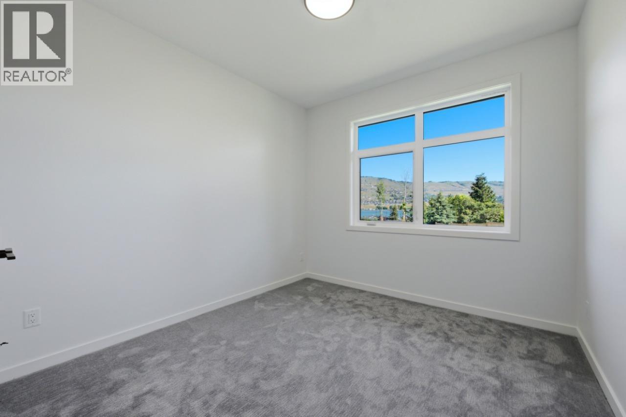 #28 7599 Klinger Road - 37