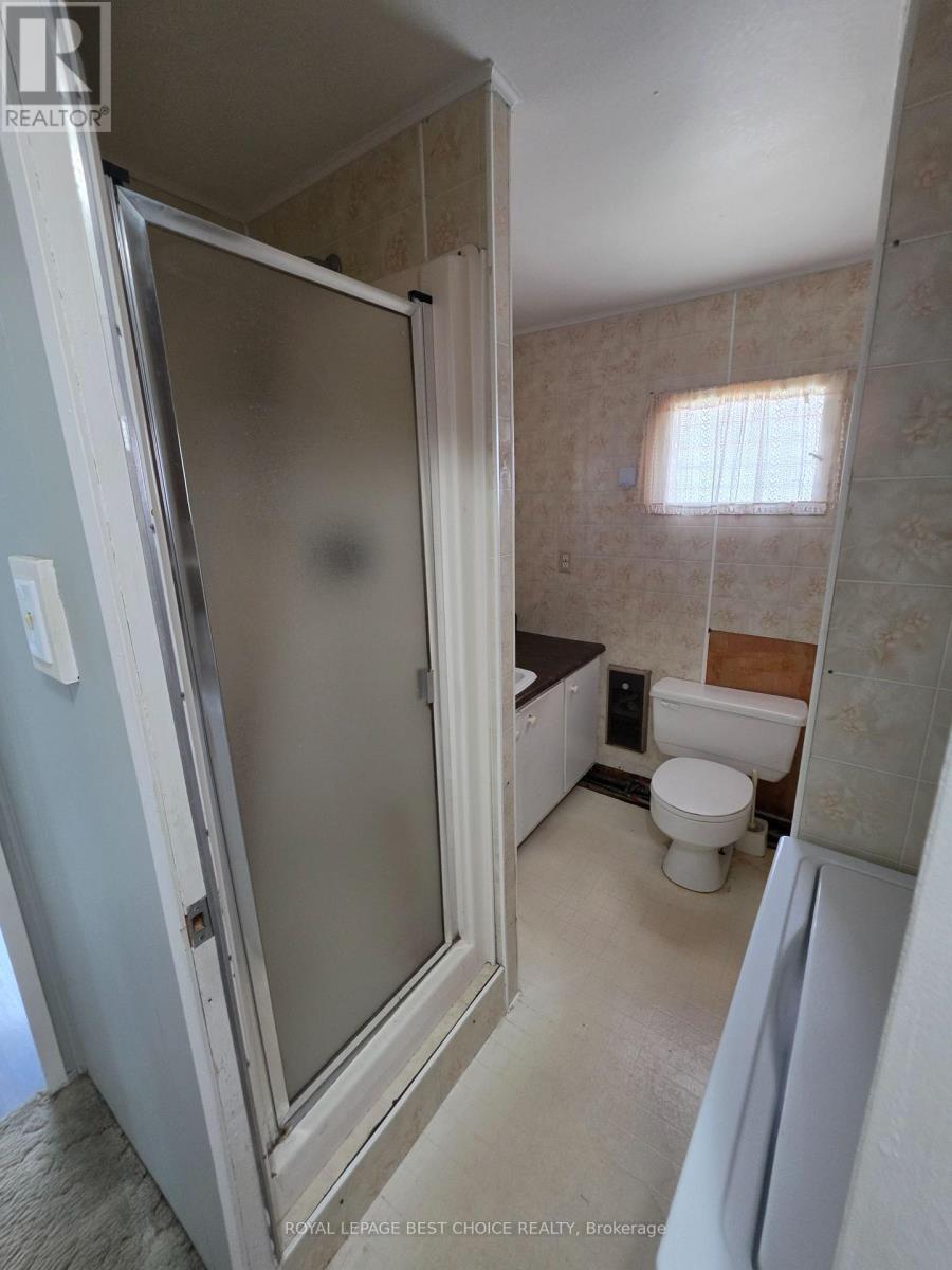 20 GOWARD AVENUE - 16