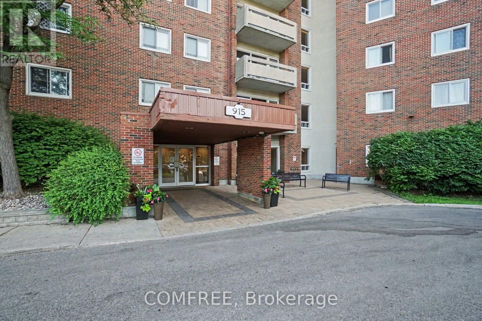#817 915 ELMSMERE ROAD - 3