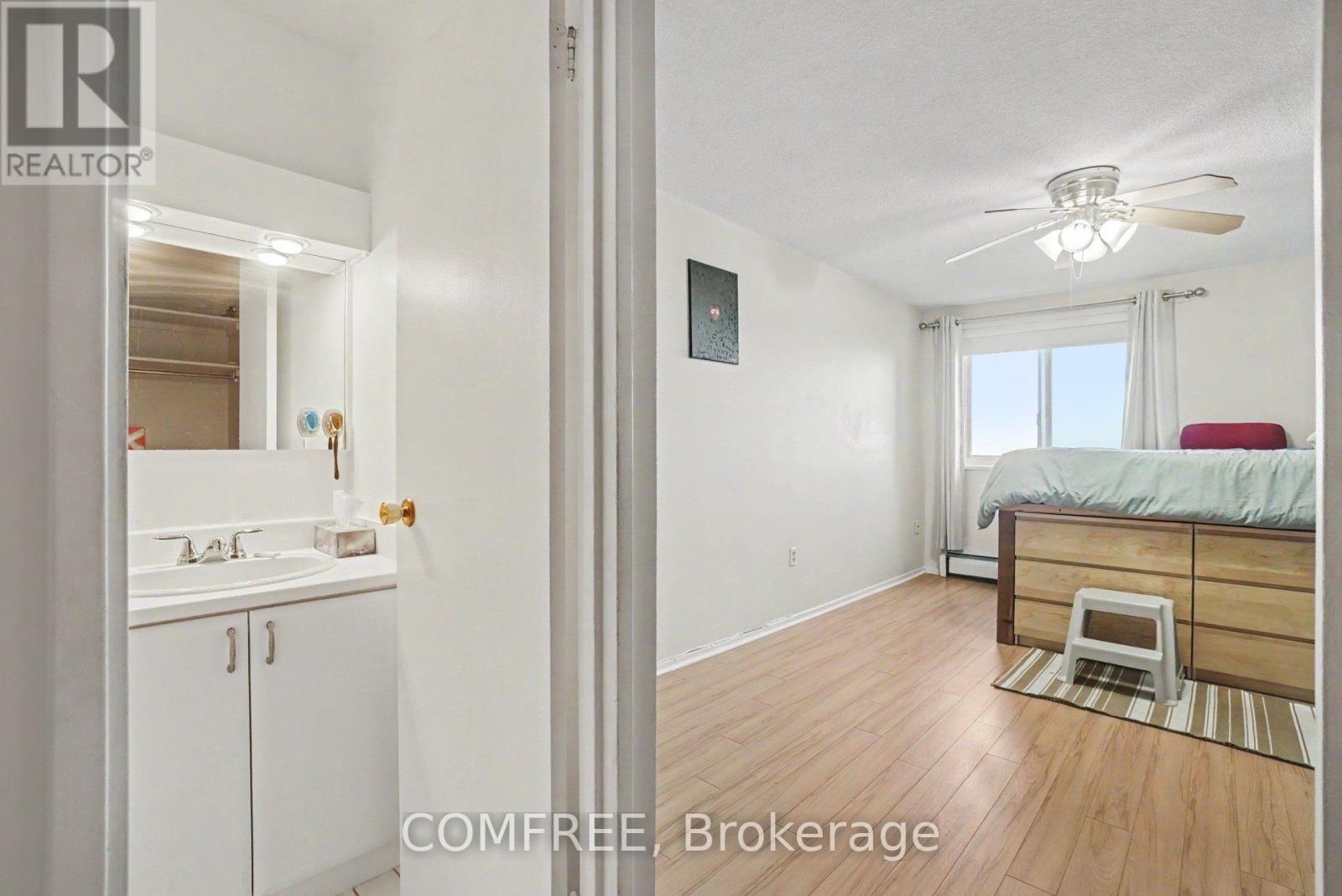 #817 915 ELMSMERE ROAD - 8