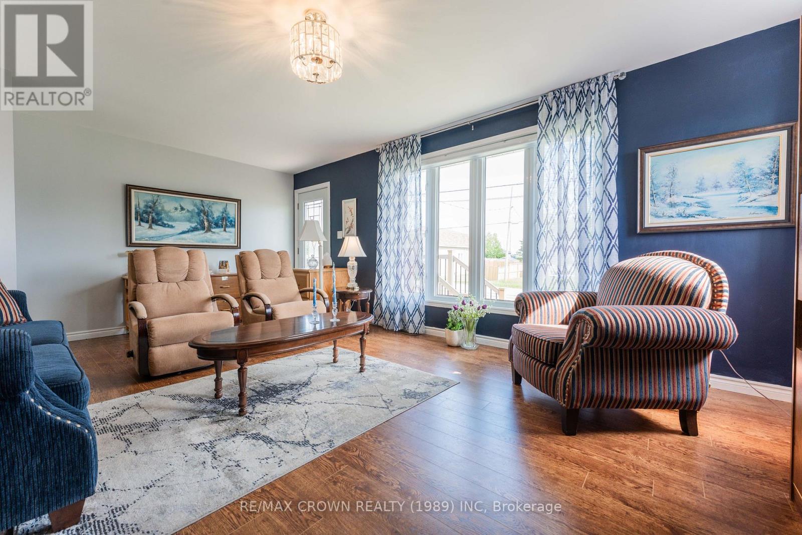 #FAUQUIER 36 GAUTHIER STREET - Image 13
