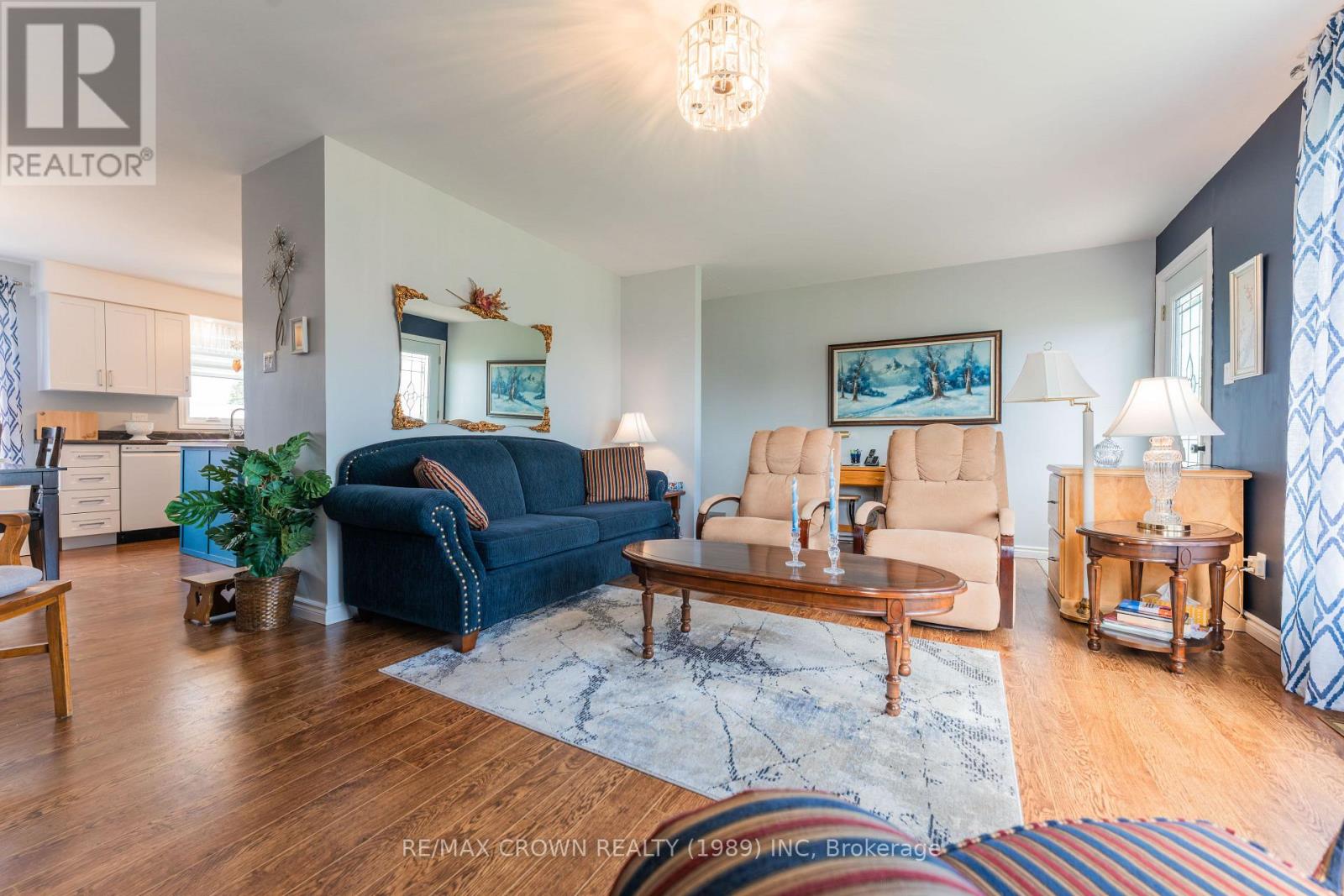 #FAUQUIER 36 GAUTHIER STREET - Image 14