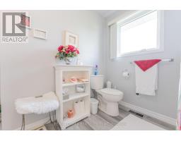 Fauquier - 36 Gauthier Street, Kapuskasing, ON P0L1G0 Photo 22