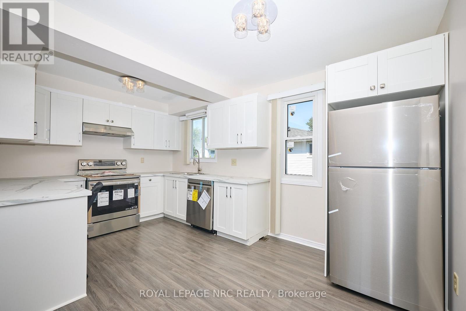 6090 CRIMSON DRIVE - 11