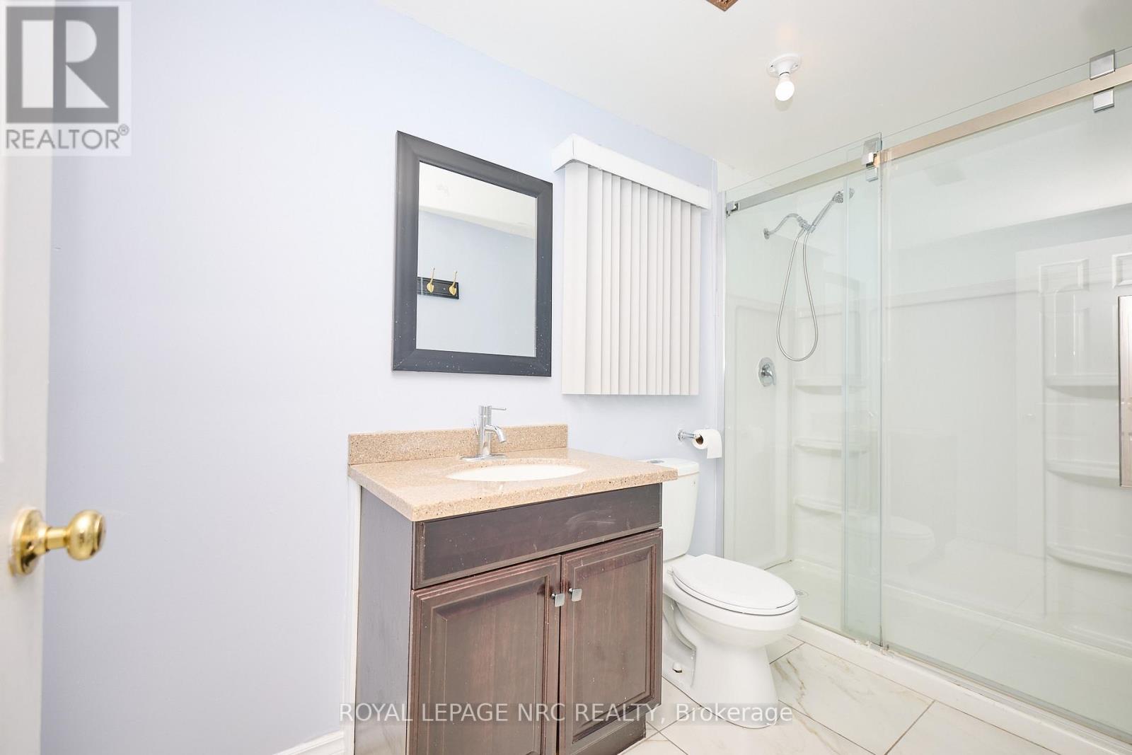 6090 CRIMSON DRIVE - 27