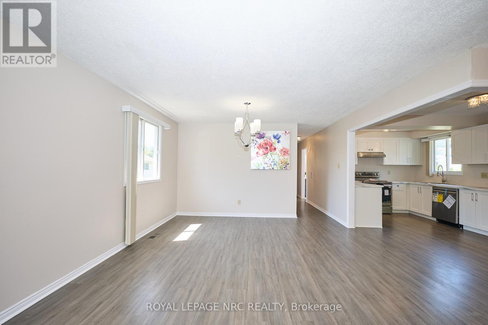 6090 CRIMSON DRIVE - 9