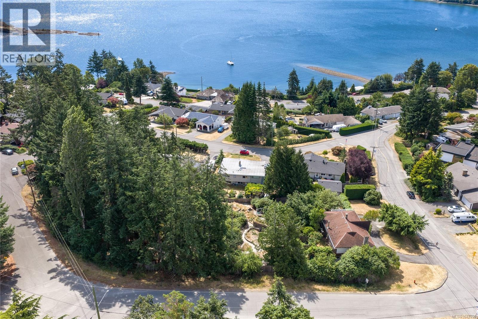 2999 King Richard Dr - 1