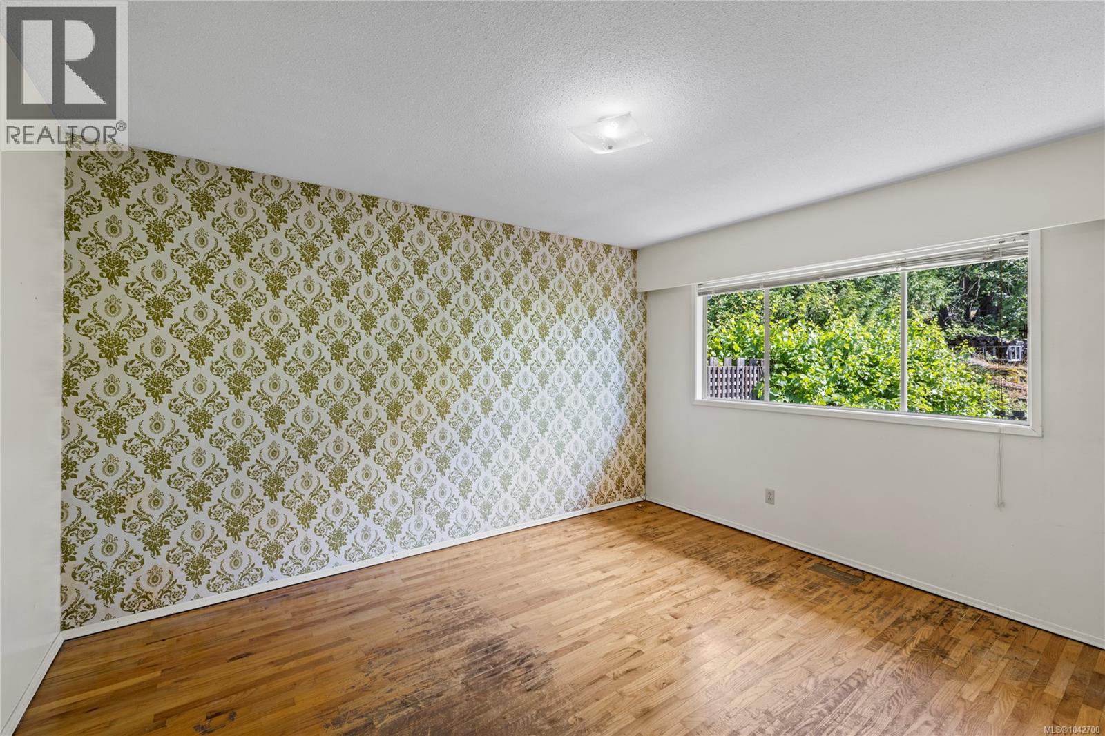 2999 King Richard Dr - 24