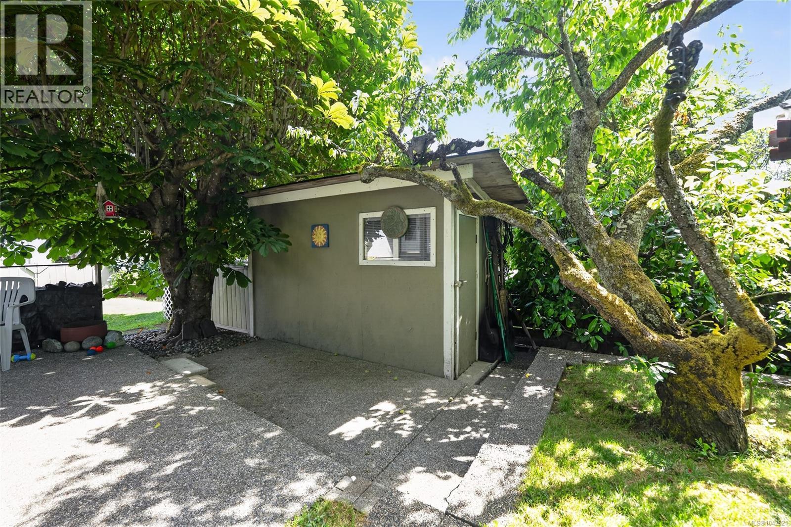 655 Drake St, Nanaimo