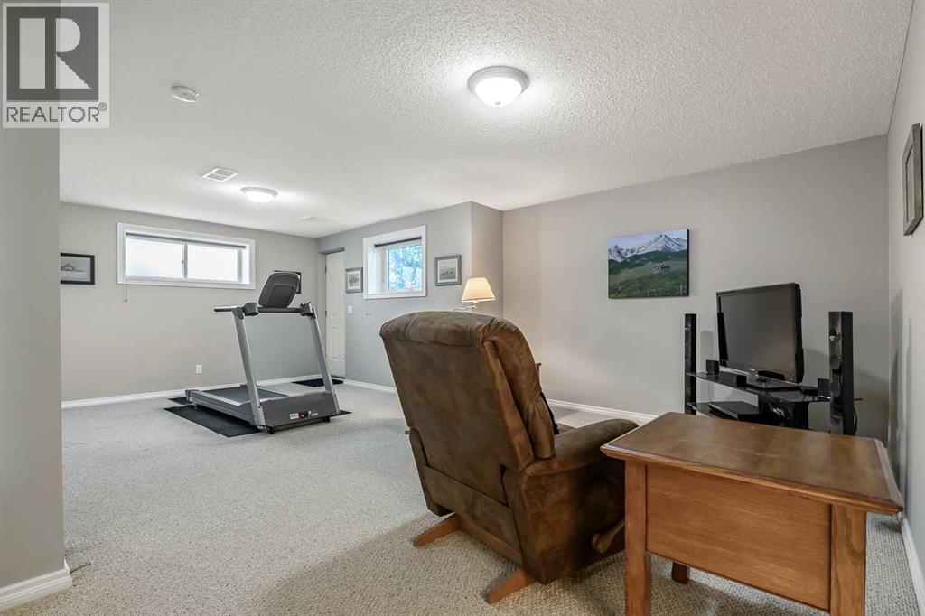 108 Cimarron Drive — photo 35