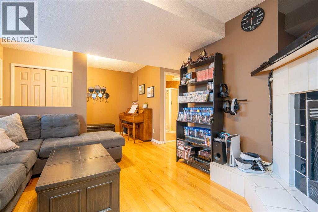 128 Sunvale Crescent SE — photo 16