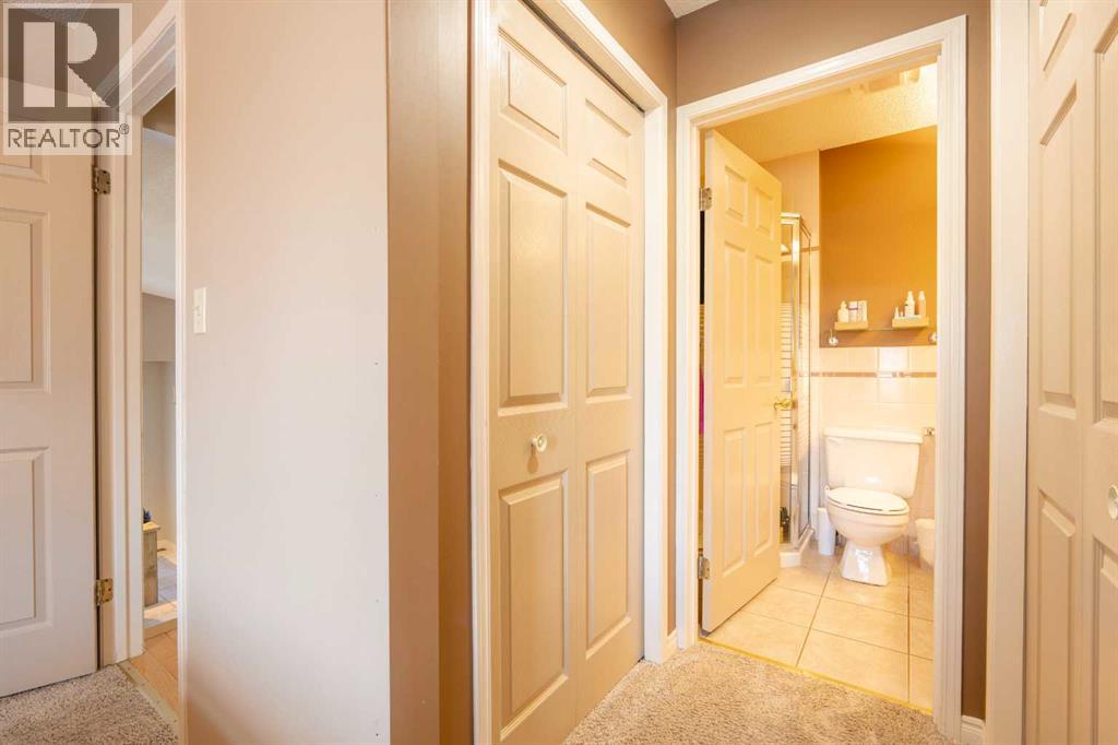 128 Sunvale Crescent SE — photo 32