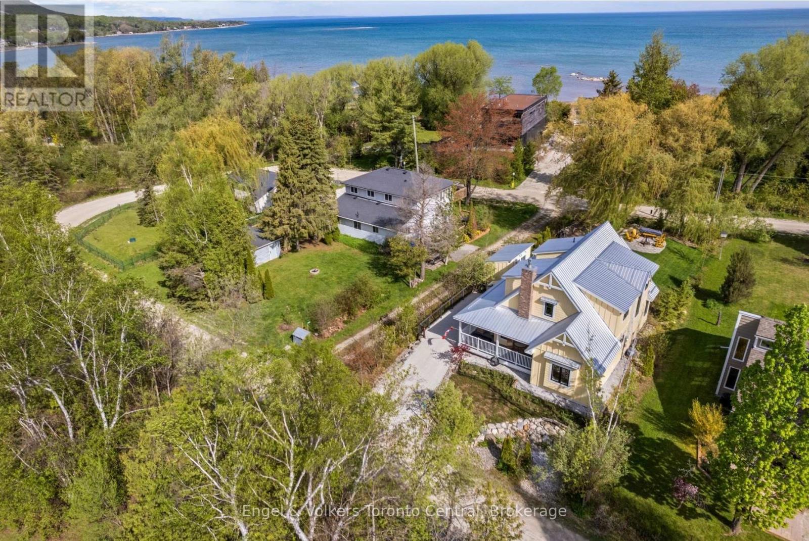 154 BLUE MOUNTAIN DRIVE - 1