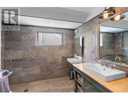 154 Blue Mountain Drive, Blue Mountains, ON L9Y0K9 Photo 15