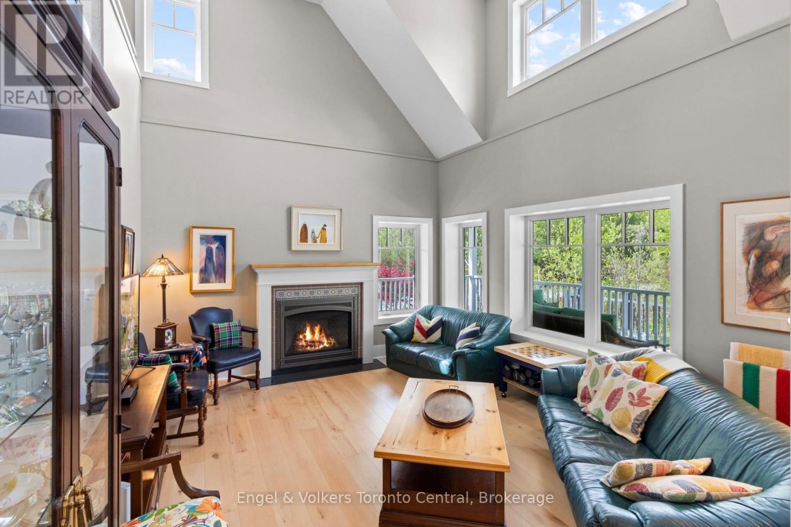 154 BLUE MOUNTAIN DRIVE - 11