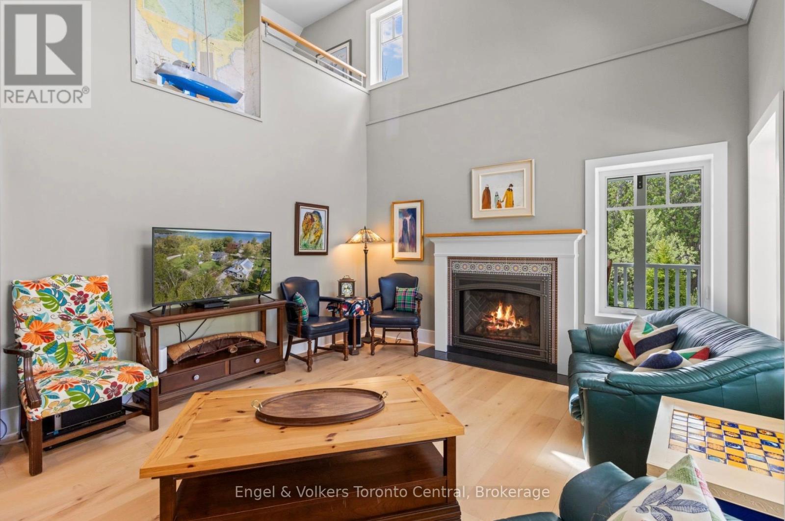 154 BLUE MOUNTAIN DRIVE - 12