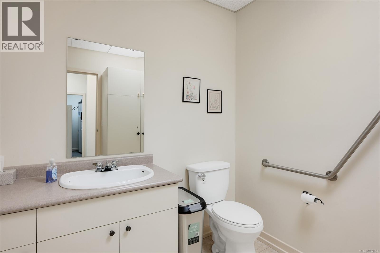 145 3066 Shelbourne St, Victoria