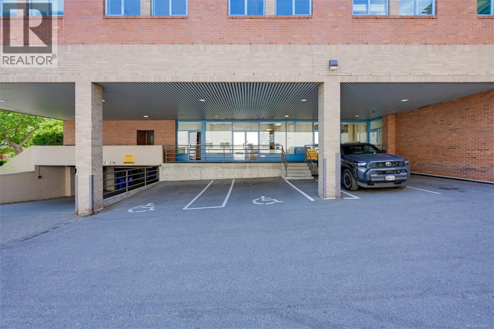 145 3066 Shelbourne St, Victoria