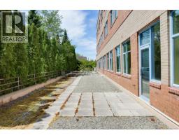 145 3066 Shelbourne St, Victoria, BC V8R6T9 Photo 11