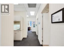 145 3066 Shelbourne St, Victoria, BC V8R6T9 Photo 20