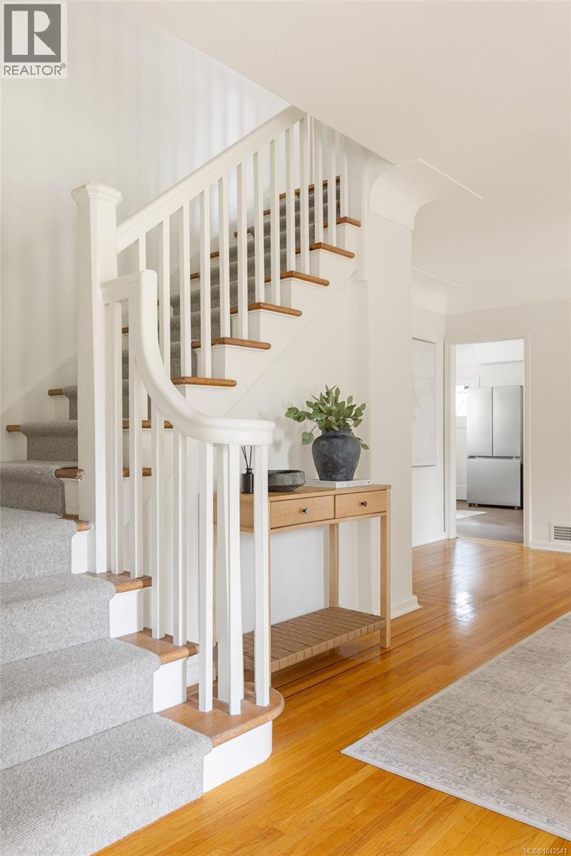  3400 Upper Terrace Road, Oak Bay