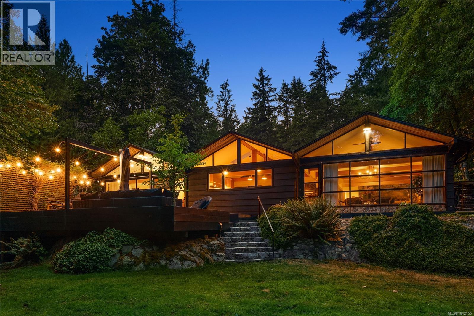 5715 Old West Saanich Rd, Saanich