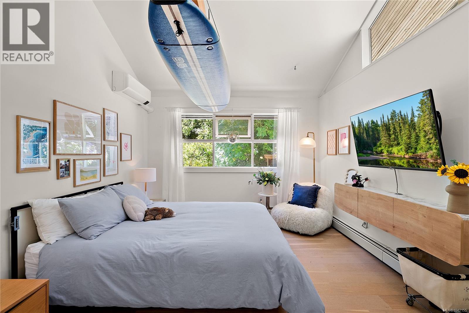5715 Old West Saanich Rd, Saanich