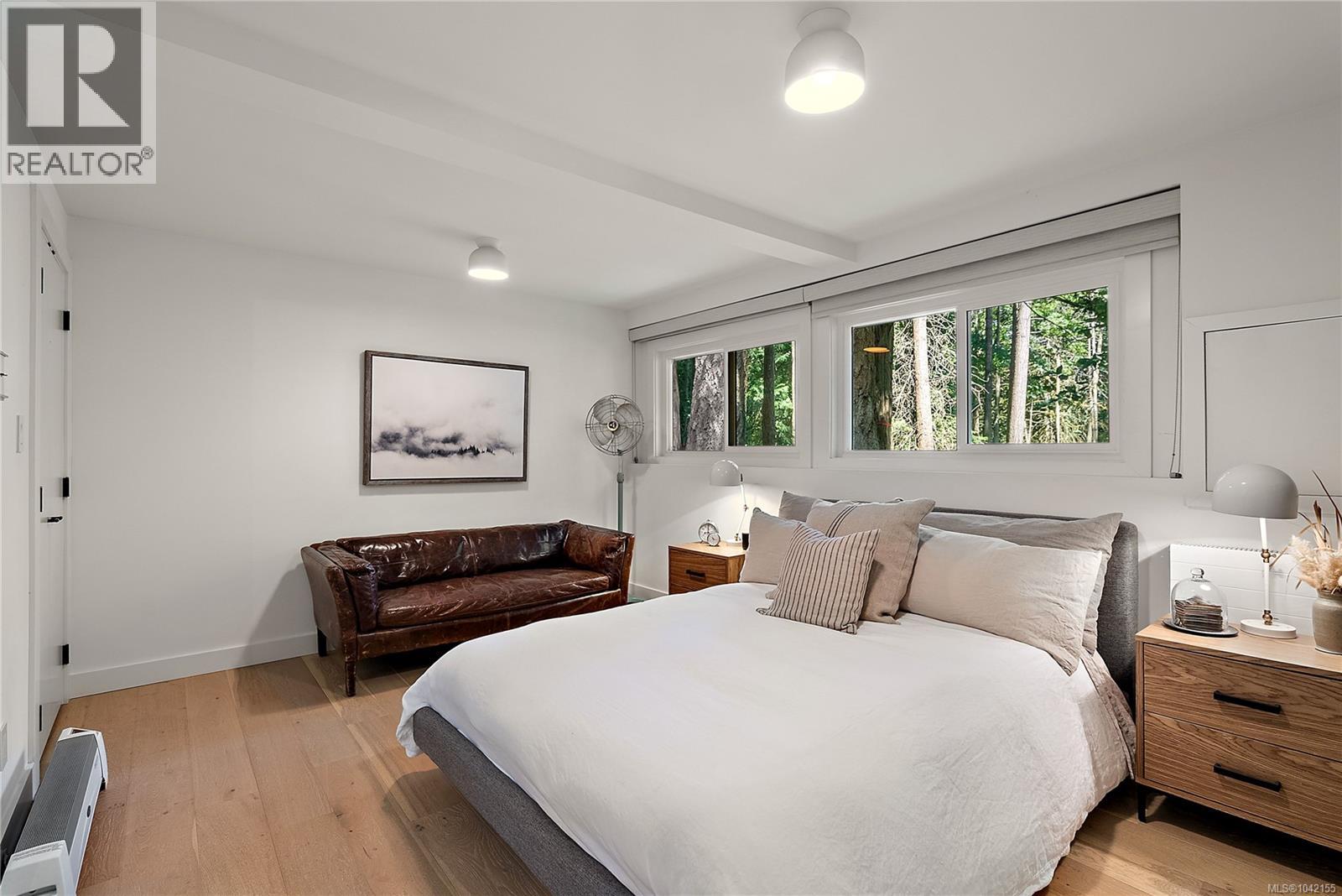 5715 Old West Saanich Rd, Saanich