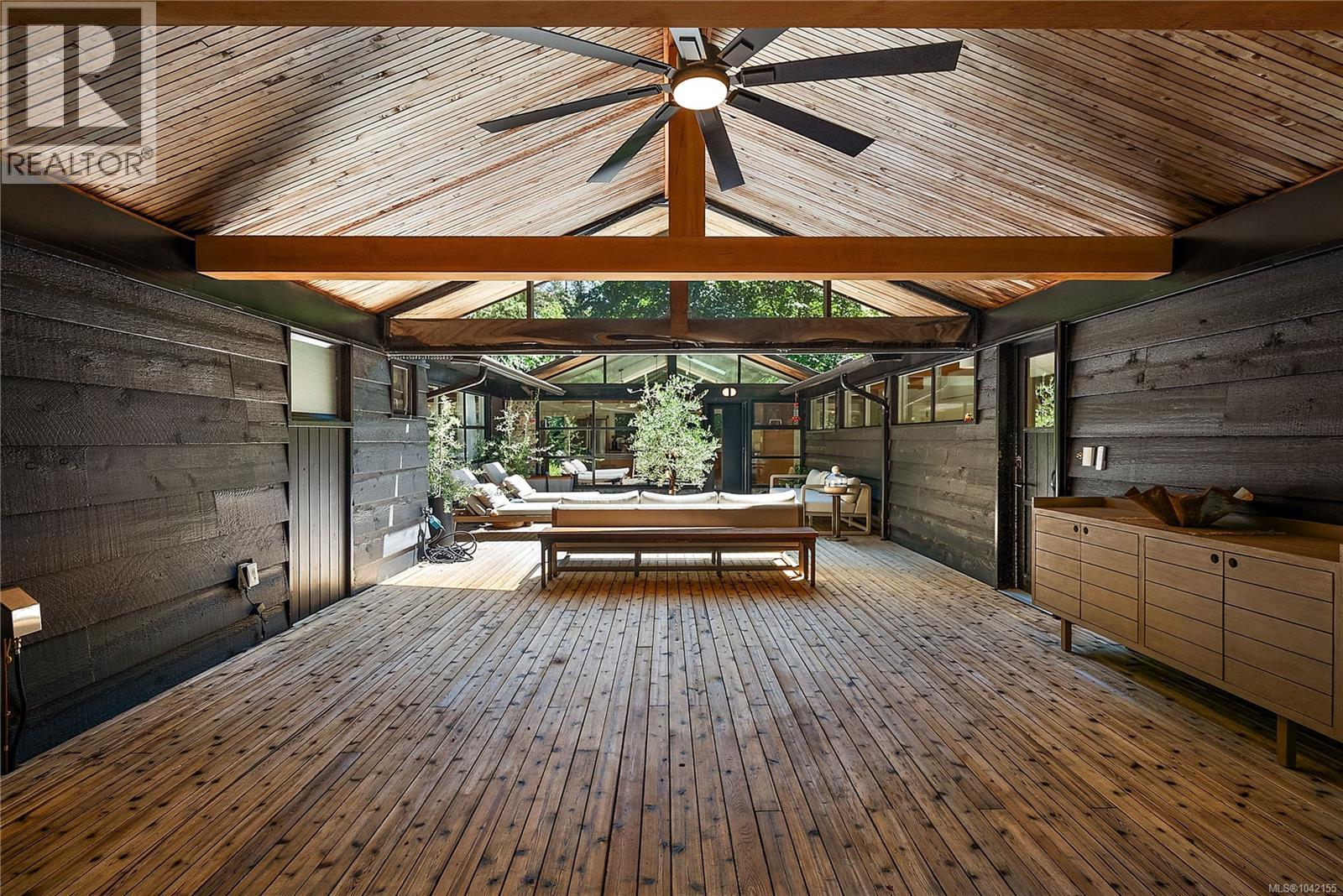 5715 Old West Saanich Rd, Saanich