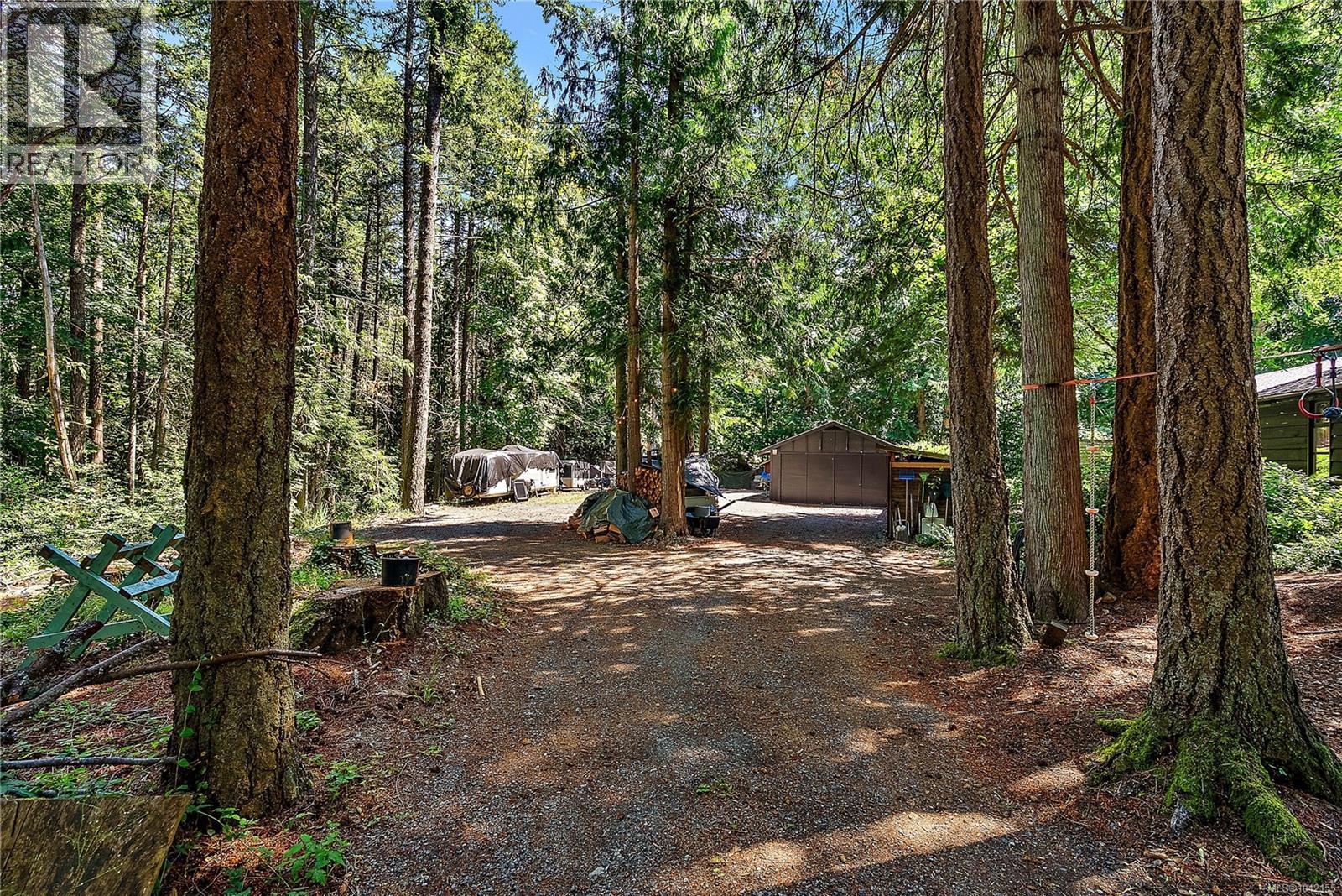 5715 Old West Saanich Rd, Saanich