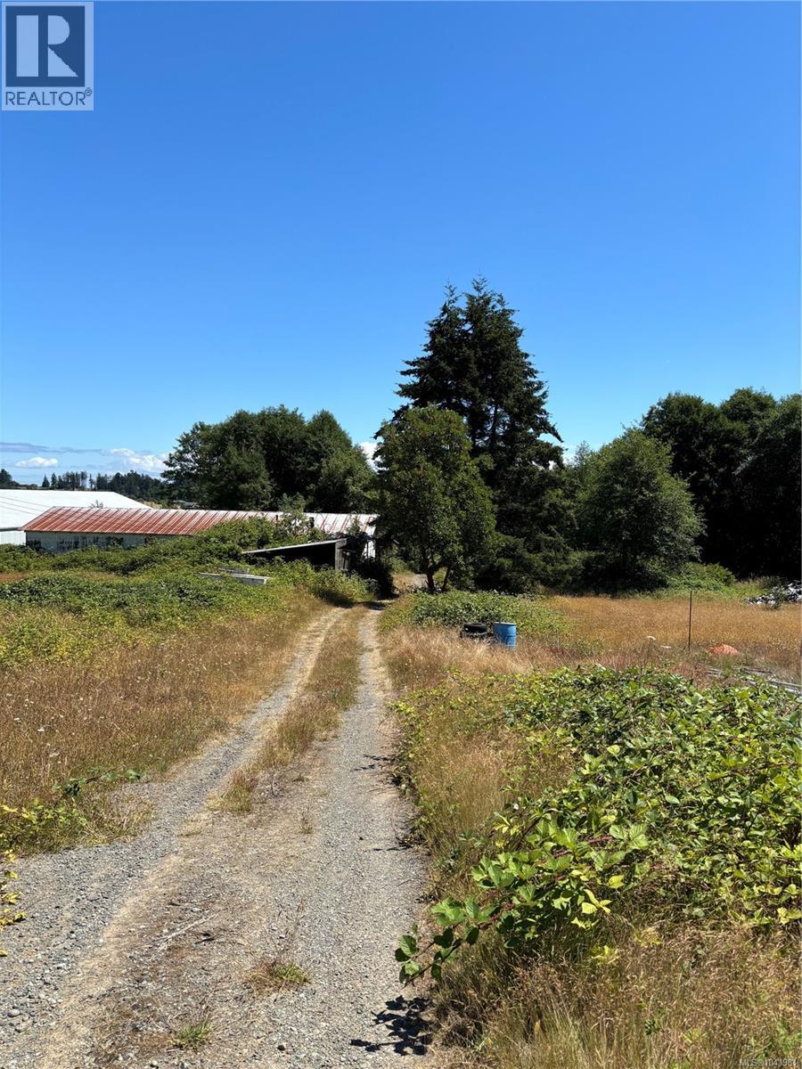 6275 Old East Rd, Central Saanich
