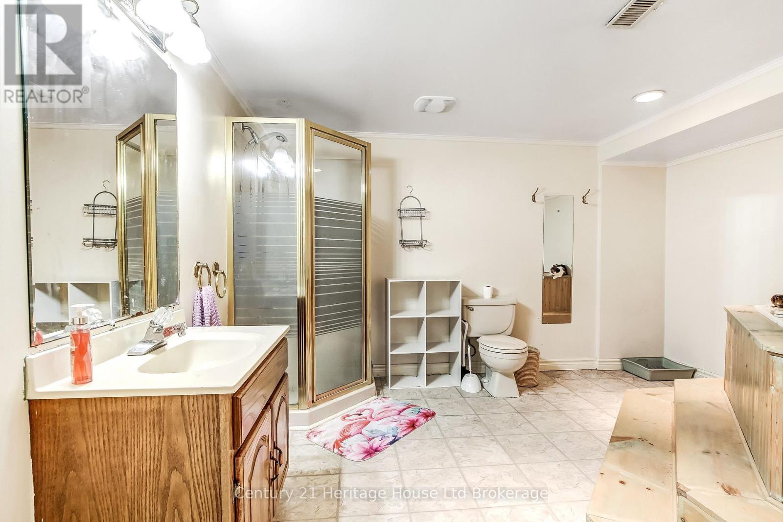 84 ANDERSON STREET - 16