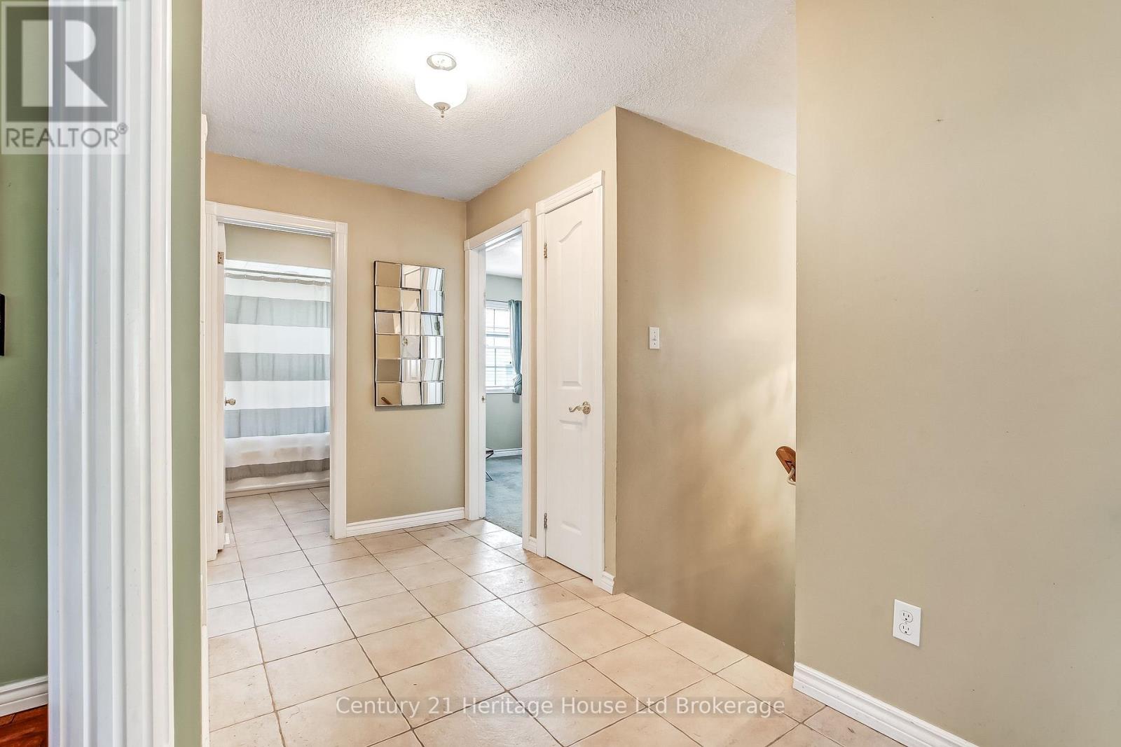84 ANDERSON STREET - 8