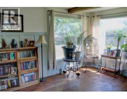 3pc Ensuite bath - 7120 97a Highway, Grindrod, BC V0E1Y0 Photo 12